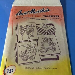 Vintage Aunt Martha's Hot Iron Transfers 3585- Kitchen Usefulness